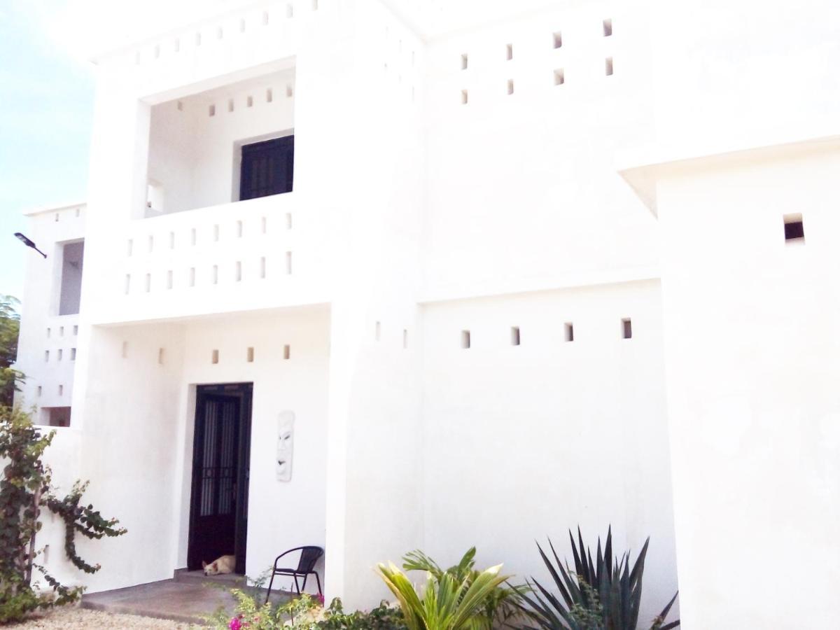 Cytyz Appart Hotel Mahajanga Exterior foto